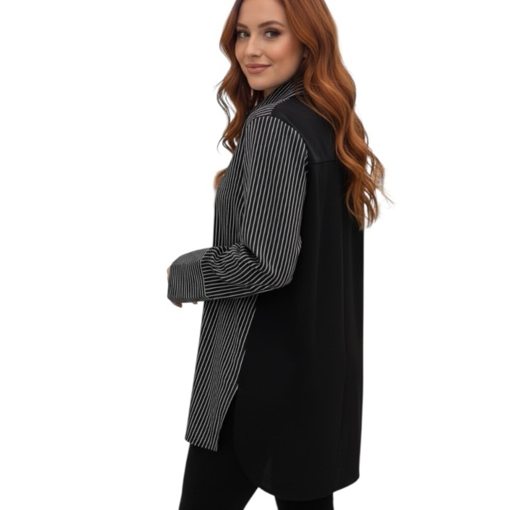 Soft Surroundings Large Black White Pinstripe Long Length Button Front Blouse